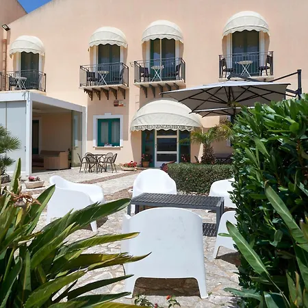 Hotel Baglio Dello Zingaro